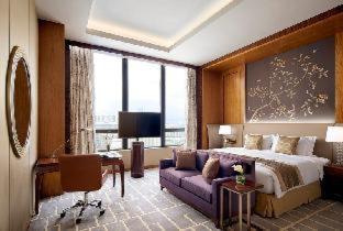Royal Garden Hotel in Hong Kong Royal Garden Hotel in Hong Kong