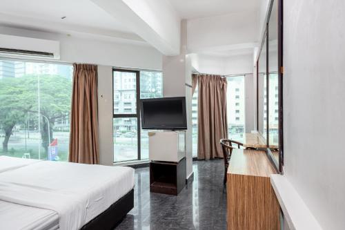 Subang Park Hotel near Subang Jaya Medical Center Subang Park Hotel near Subang Jaya Medical Center