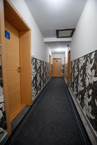 Guest house Mali hotel in เซนตาร์ Guest house Mali hotel in เซนตาร์