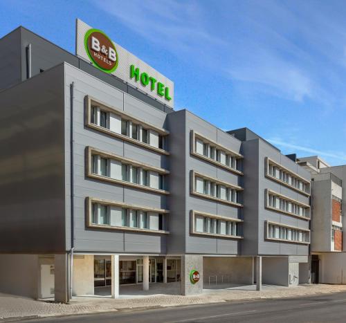 Lối vào, B&B Hotel Lisboa Aeroporto in Lisbon Lối vào, B&B Hotel Lisboa Aeroporto in Lisbon