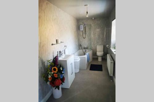 Neds Brae View in the Glens of Antrim Family and Pet friendly Carnlough home in คาร์ลอท Neds Brae View in the Glens of Antrim Family and Pet friendly Carnlough home in คาร์ลอท
