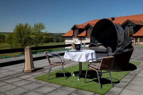 ทัศนียภาพ, Darovansky Dvur - Wellness & Golf Hotel in เบรซี ทัศนียภาพ, Darovansky Dvur - Wellness & Golf Hotel in เบรซี