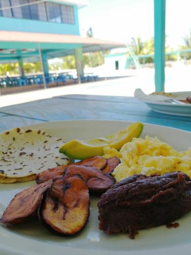 Food and beverages, Hotel Vina del Mar Omoa in Omoa Food and beverages, Hotel Vina del Mar Omoa in Omoa