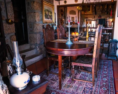 CASA DO CASTELLO MONSANTO in Monsanto CASA DO CASTELLO MONSANTO in Monsanto