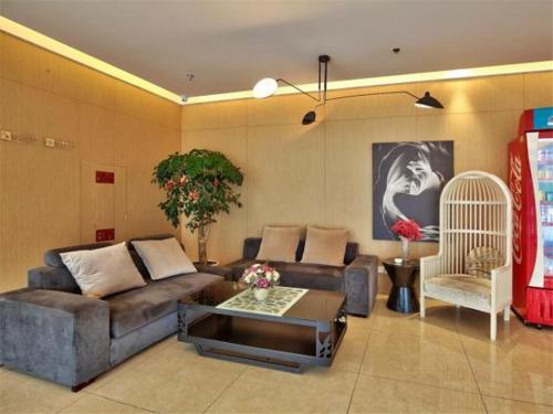 Jinjiang Inn Ningbo Airport Outlet Plaza in مقاطعة يينزهو Jinjiang Inn Ningbo Airport Outlet Plaza in مقاطعة يينزهو