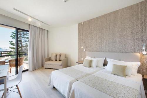 Venus Beach Hotel Paphos in بافوس Venus Beach Hotel Paphos in بافوس