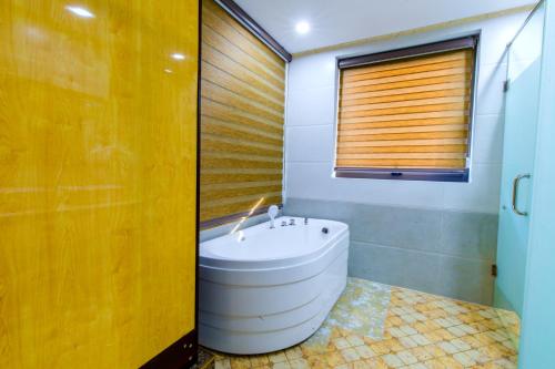 SAKURA HOTEL in โฮ บินห์ SAKURA HOTEL in โฮ บินห์