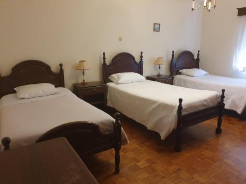 Hotel Novo Dia in เมดา Hotel Novo Dia in เมดา