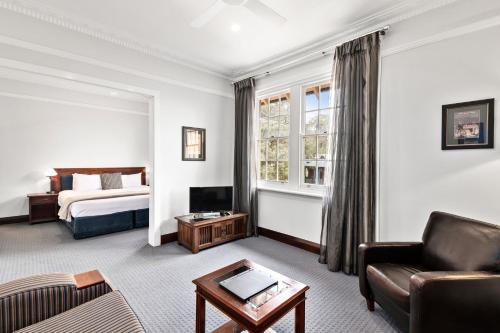 Guestroom, Caves House Hotel and Apartments in Margaret River Guestroom, Caves House Hotel and Apartments in Margaret River