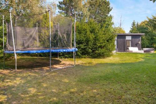 Cozy summer house 50 meter from the beach, 89 m² in Dronningmoelle Cozy summer house 50 meter from the beach, 89 m² in Dronningmoelle