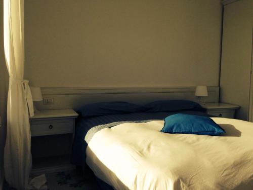 This photo about B&B Dipintodiblu' shared on HyHotel.com