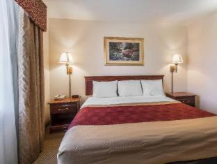 Econo Lodge Inn & Suites Marianna in Marianna (FL) Econo Lodge Inn & Suites Marianna in Marianna (FL)