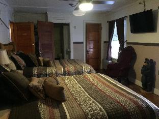 The Hotel Eastin in Kremmling (CO) The Hotel Eastin in Kremmling (CO)