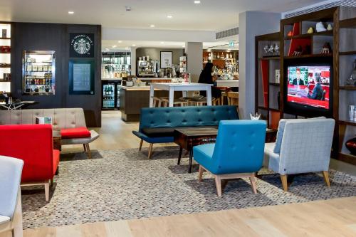 A szálláshely kívülről, Holiday Inn London Camden Lock By IHG in Camden A szálláshely kívülről, Holiday Inn London Camden Lock By IHG in Camden