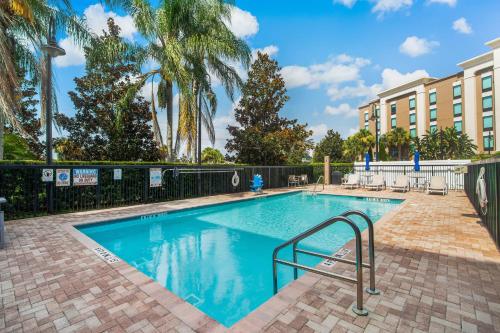 Swimming pool, Holiday Inn Express Hotel & Suites Orlando - Apopka By IHG in Apopka Swimming pool, Holiday Inn Express Hotel & Suites Orlando - Apopka By IHG in Apopka