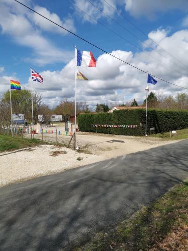 View, Mobile Home at La Petite Lande in Saint-Jory-de-Chalais View, Mobile Home at La Petite Lande in Saint-Jory-de-Chalais