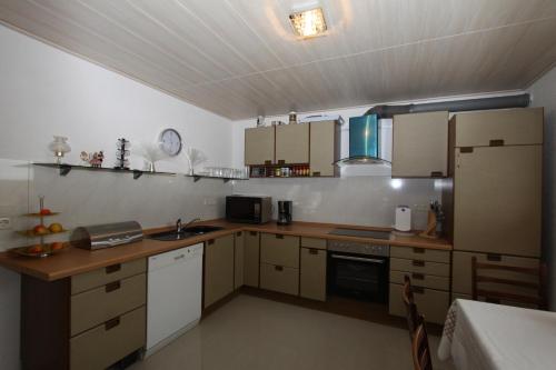 Ferienwohnungen Bühl (Ferienwohnungen Buhl) in Buhl Ferienwohnungen Bühl (Ferienwohnungen Buhl) in Buhl