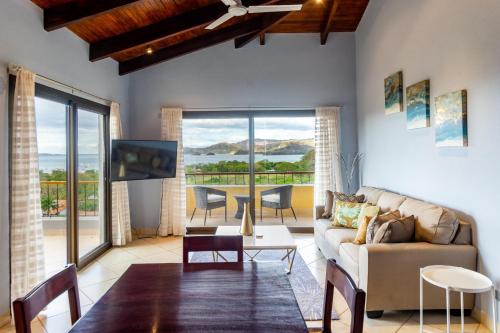 Modern, Immaculate Unit in Flamingo with Spectacular Ocean Views in Playa Flamingo Modern, Immaculate Unit in Flamingo with Spectacular Ocean Views in Playa Flamingo