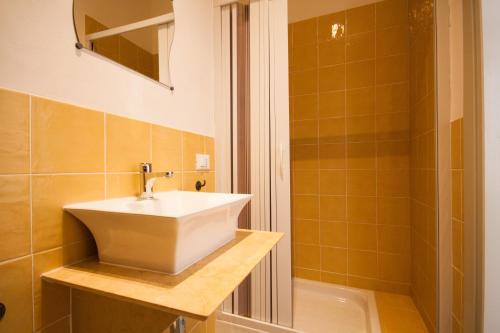 This photo about Le Vie Di Trapani shared on HyHotel.com