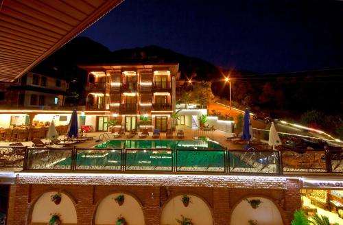 This photo about Hotel Azmakhan shared on HyHotel.com