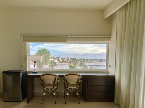 Facilities, Seven Crown La Paz Malecon in La Paz Facilities, Seven Crown La Paz Malecon in La Paz