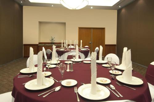 會議室/宴會廳, 波薩里卡嘉年華酒店 (Fiesta Inn Poza Rica) in 伊達爾戈波薩里卡 會議室/宴會廳, 波薩里卡嘉年華酒店 (Fiesta Inn Poza Rica) in 伊達爾戈波薩里卡