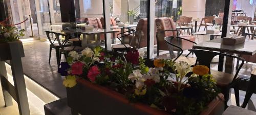 المرافق, فندق حياة الرياض (Hayat Al Riyadh Hotel) in الملز المرافق, فندق حياة الرياض (Hayat Al Riyadh Hotel) in الملز