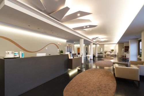 Hol, Seawater Hotels & Medical SPA in Marsala Hol, Seawater Hotels & Medical SPA in Marsala