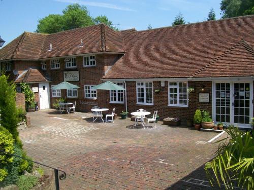 Harrow Inn Hotel