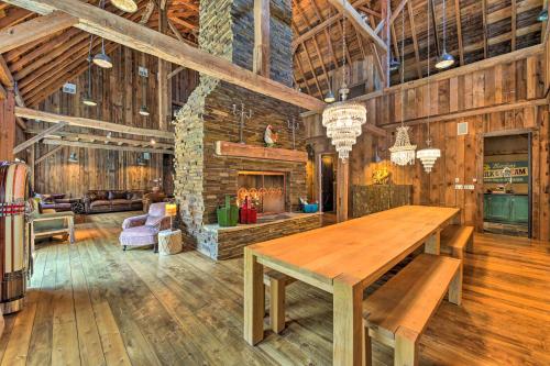 Luxe Barndominium with Home Gym, Theater, and More! in Deerfield (IL) Luxe Barndominium with Home Gym, Theater, and More! in Deerfield (IL)