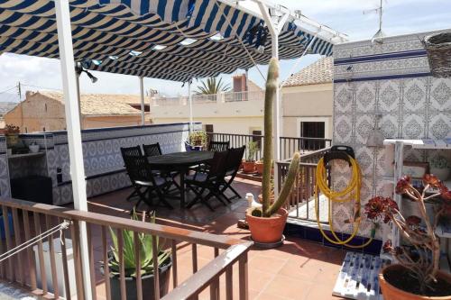 陽台/露台, Casa con terraza/Confortable house with terrace in 艾格斯 陽台/露台, Casa con terraza/Confortable house with terrace in 艾格斯