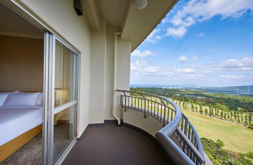 View, ANA Crowne Plaza Resort Okinawa Uruma Hills By IHG in Uruma View, ANA Crowne Plaza Resort Okinawa Uruma Hills By IHG in Uruma