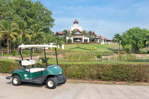 Facilities, Springfield Village Golf & Spa Hotel in Cha Am Golf Facilities, Springfield Village Golf & Spa Hotel in Cha Am Golf