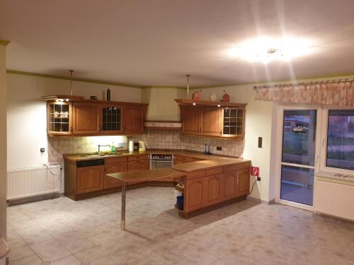 Kitchen, Ferienapartment Meiß in Seegebiet Mansfelder Land Kitchen, Ferienapartment Meiß in Seegebiet Mansfelder Land