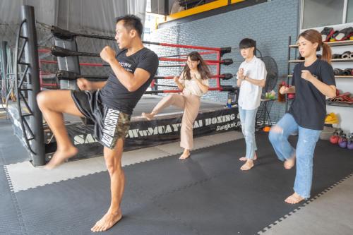 3 ハウ ホテル アット スクンビット 2119