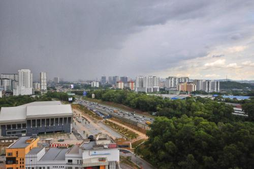 Rusnoor Homestay Alami Residensi 2-17-2