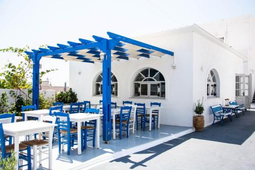 المنظر الخارجي, كارلوس بنسيون (Carlos Pension) in أكروتيري المنظر الخارجي, كارلوس بنسيون (Carlos Pension) in أكروتيري