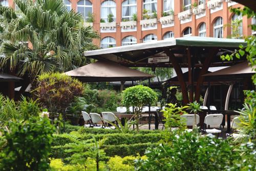 Фасада на хотела, Zomatel Hotel in Fianarantsoa Фасада на хотела, Zomatel Hotel in Fianarantsoa
