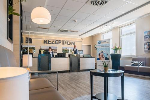Αίθουσα υποδοχής, Best Western Hotel Dreilanderbrucke Weil am Rhein / Basel in Βέιλ Αμ Ράιν Αίθουσα υποδοχής, Best Western Hotel Dreilanderbrucke Weil am Rhein / Basel in Βέιλ Αμ Ράιν