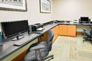 Wingate by Wyndham Arlington Heights in West O'Hare Wingate by Wyndham Arlington Heights in West O'Hare