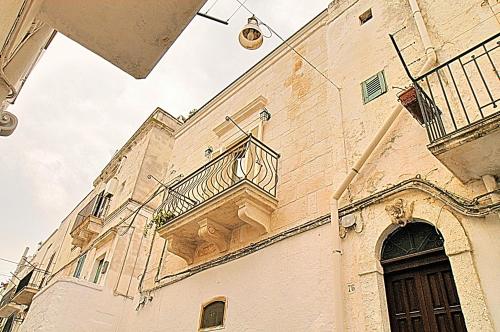 Exterior view, Casa Antica Roma in Ostuni Exterior view, Casa Antica Roma in Ostuni