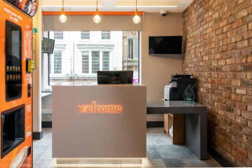 Lobby, easyHotel Liverpool in Liverpool Lobby, easyHotel Liverpool in Liverpool