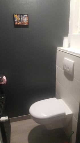 ห้องน้ำ, Chambre chez l'habitant a Louviers in ลูวิเยร์ ห้องน้ำ, Chambre chez l'habitant a Louviers in ลูวิเยร์
