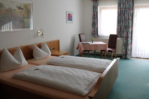 Hotel garni Vogelsang in Bad Fussing Hotel garni Vogelsang in Bad Fussing