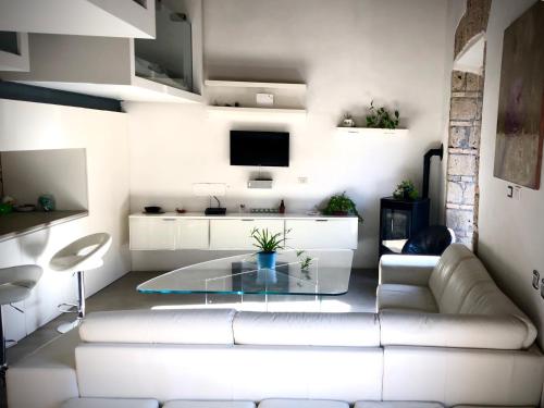 Shared lounge/TV area, Loft Newyorchese in Caprarola Shared lounge/TV area, Loft Newyorchese in Caprarola