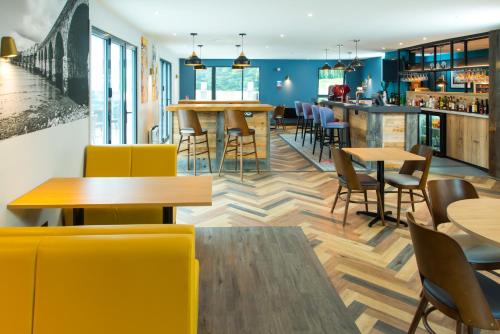 Restaurante, Ibis Plymouth Hotel in Plymouth Restaurante, Ibis Plymouth Hotel in Plymouth