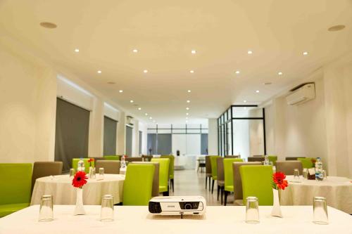 Banquet hall, Mamalla Heritage Mamallapuram Hotel in Mamallapuram Banquet hall, Mamalla Heritage Mamallapuram Hotel in Mamallapuram