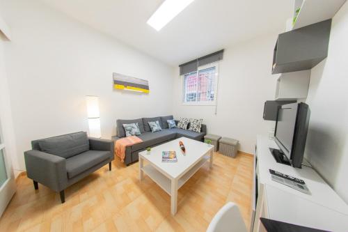 Ahllenrock como un hotel, pero solo para ti in Cornellà de Llobregat Ahllenrock como un hotel, pero solo para ti in Cornellà de Llobregat