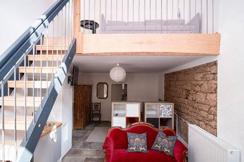 Guestroom, Moderne Wohnung mit Studio in Bauernhausscheune am See in Biersdorf Guestroom, Moderne Wohnung mit Studio in Bauernhausscheune am See in Biersdorf