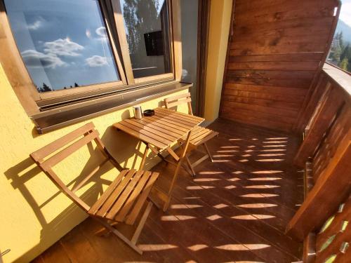 Erkély/terasz, Studio Montana in Poiana Brasov Erkély/terasz, Studio Montana in Poiana Brasov